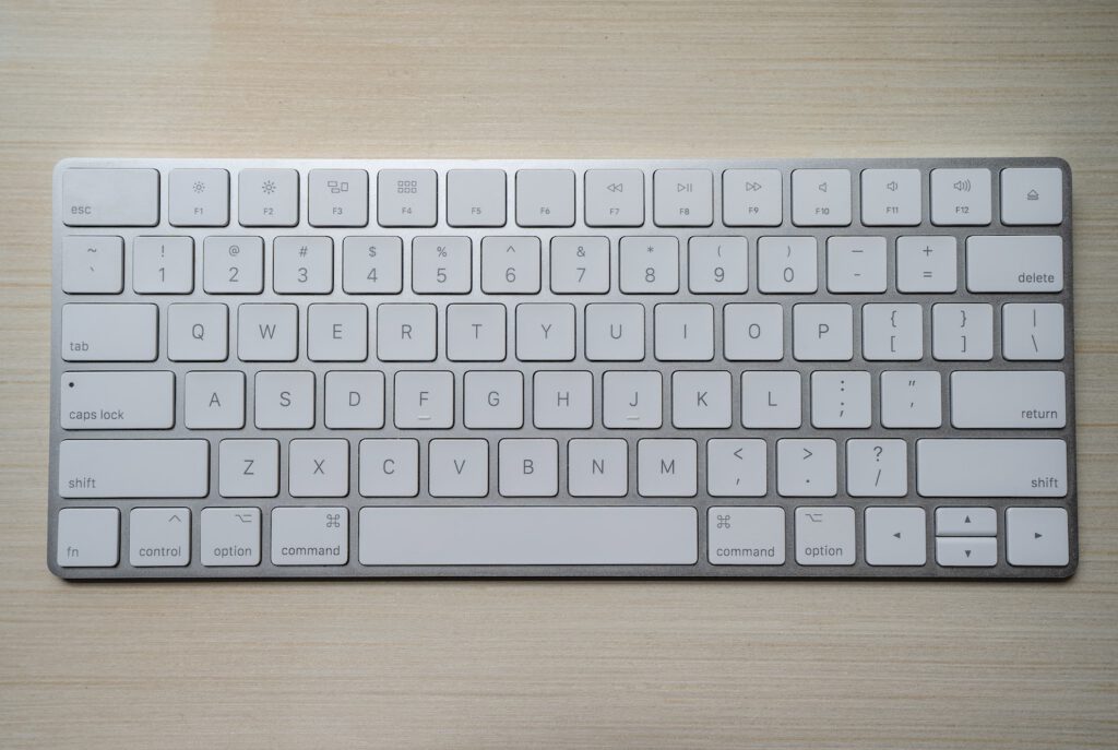 best keyboard shortcuts: computer keyboard laying on a desk