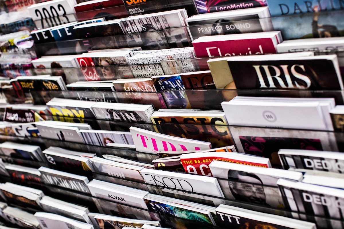 Blogging Tips and Tricks: a magazine rack chock full of magazines