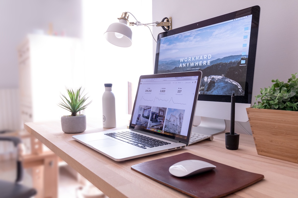 iMac in a fancy stylish home office